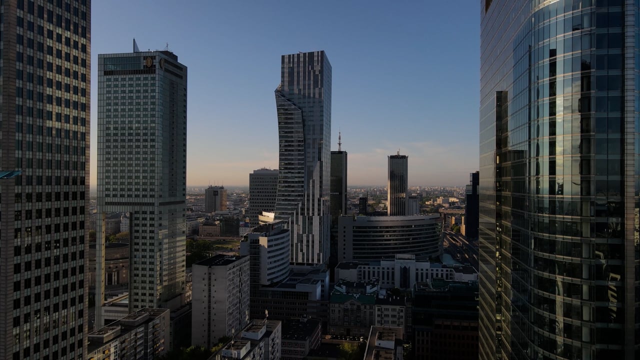 城市素材 - 摩天大楼 /  建筑物 /  城市 /  城市的 /  空气 /  结构 /  动态壁纸 /  当代建筑 /  现代建筑